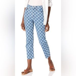 NWOT! Tommy Hilfiger Women's Tommy High Rise Cropped Jean Size: 8 / W29